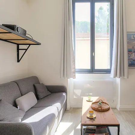 Cosy Duplex Proche Grange Blanche *